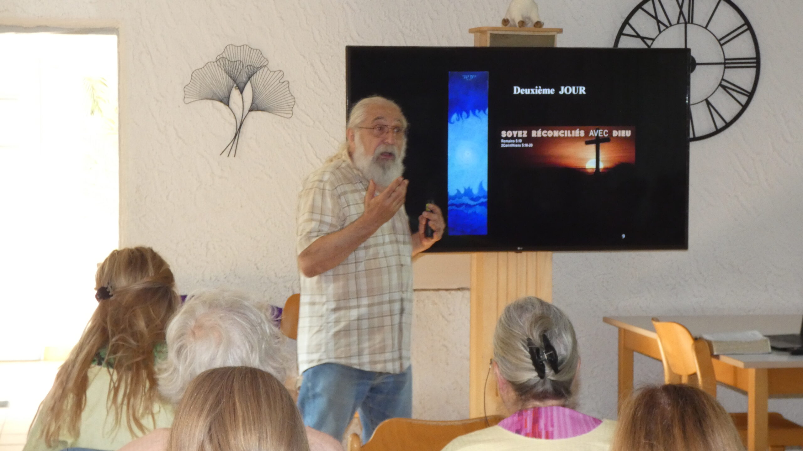 20240702 - 2 Jacques Charrat Boutique donne une conférence pour Tabernacle Expérience
